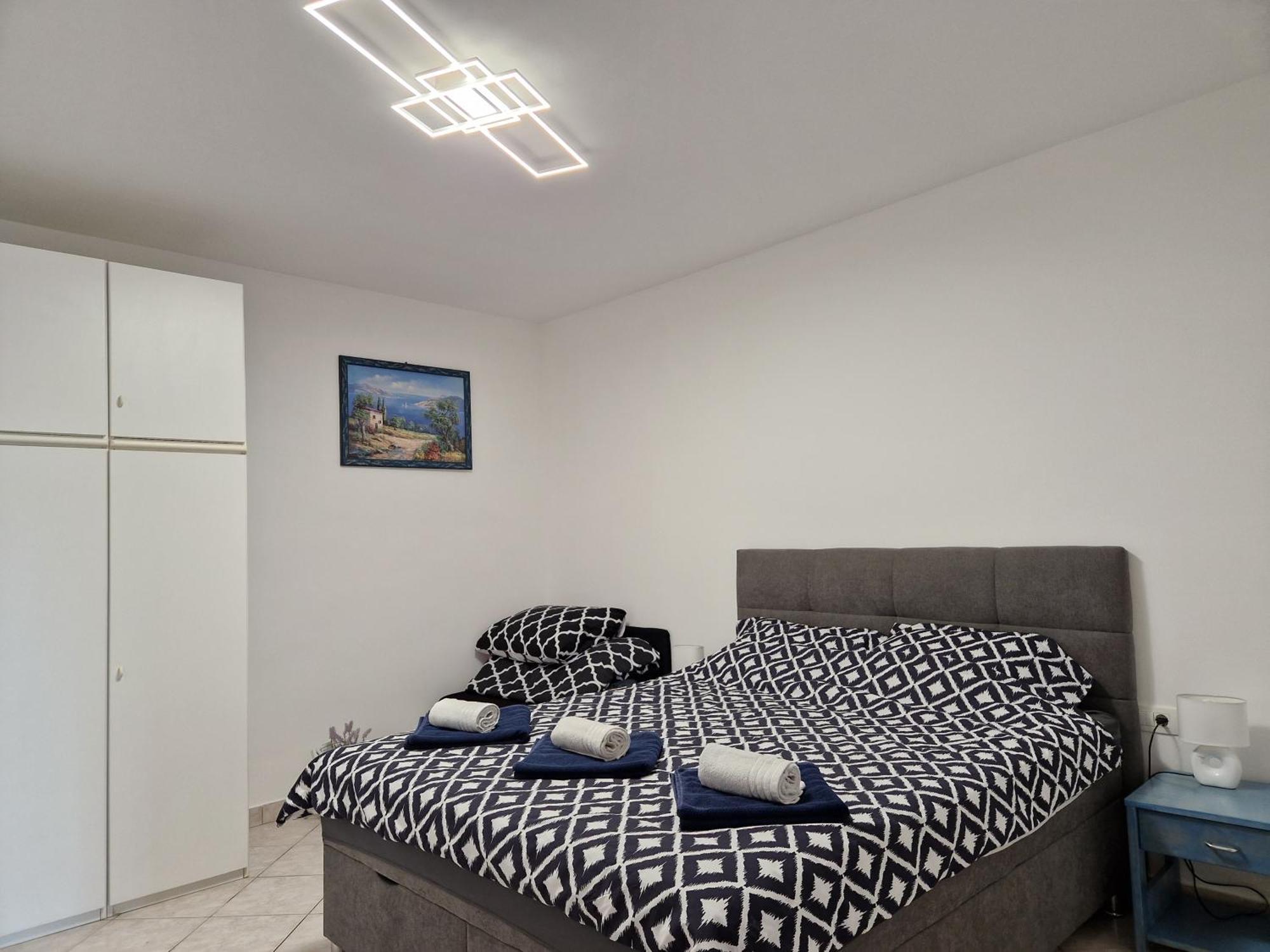 Apartman"Petra" Krk Town Exterior foto