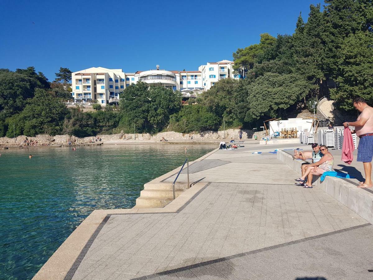 Apartman"Petra" Krk Town Exterior foto